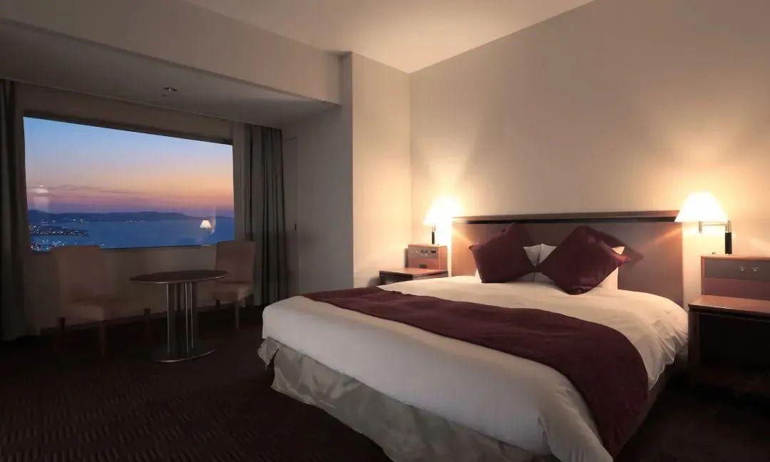 日本松湖/有马皇家/黄金谷/大阪·4球4晚 - undefined