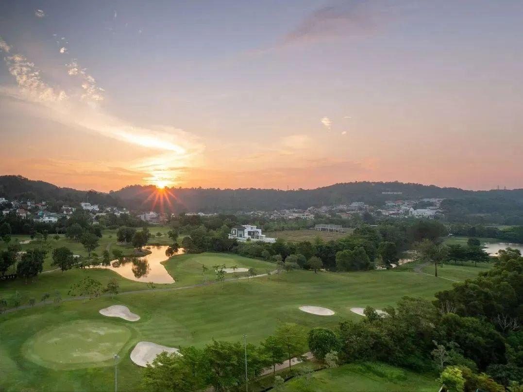 新山森林/浩然山庄/巴淡英达布里/棕榈泉/苏卡加迪·5球5晚 - 全国335座高尔夫球场实时预订-高球爱好者一站式订场平台
