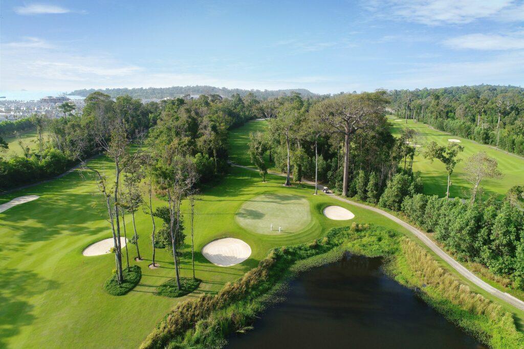 越南富国岛珍珠/埃斯丘里·2球4晚 - 星际高球联盟-中国精英人士高尔夫旅游度假实景