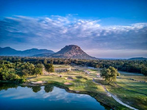 泰国华欣棕榈山/湖景/春田皇家·3球4晚 - undefined