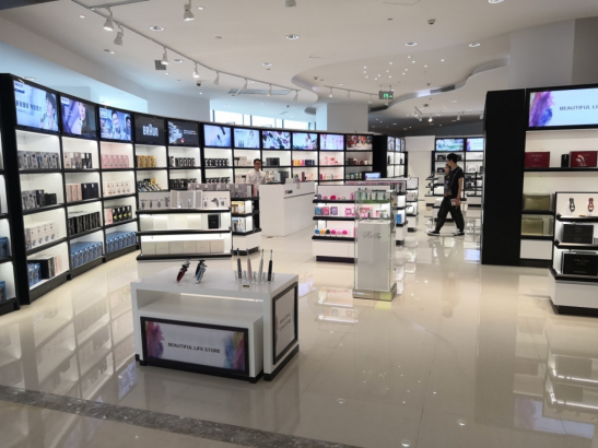 CDF海口日月广场免税店 - 高尔夫1球1晚特惠套票-星际高球联盟精选旅游套餐