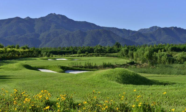 天津团泊湖/27人·2球1晚 - 全国335座高尔夫球场实时预订-高球爱好者一站式订场平台