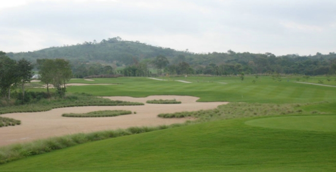 泰国芭提雅暹罗乡村/七珍/莱查班·3球4晚 - 海口观澜湖高尔夫球场预订-海南高尔夫旅游攻略推荐