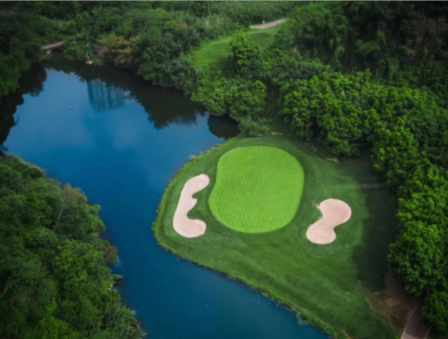 重庆保利/佰富·2球1晚 - 高尔夫1球1晚特惠套票-星际高球联盟精选旅游套餐