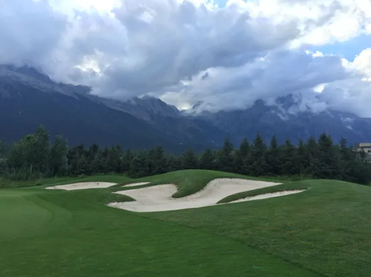 丽江玉龙雪山·1球1晚 - 海口观澜湖高尔夫球场预订-海南高尔夫旅游攻略推荐