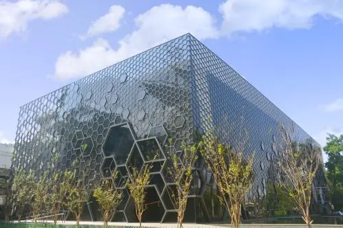 华美术馆 - 星际高球联盟-中国精英人士高尔夫旅游度假实景