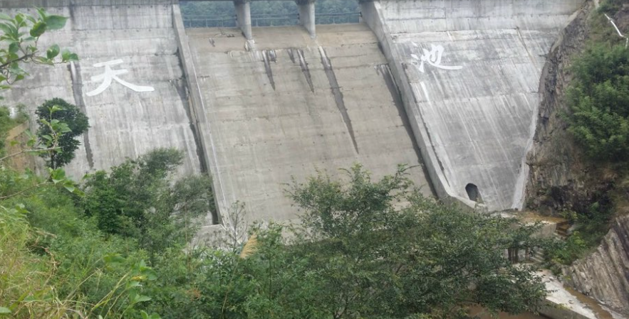 东莞天池 - 全国335座高尔夫球场实时预订-高球爱好者一站式订场平台
