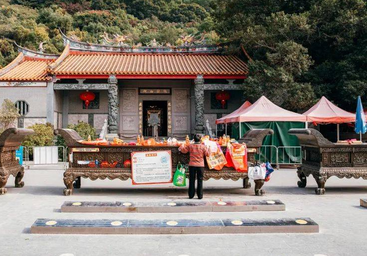 樟木头官仓凤山古庙 - 高尔夫1球1晚特惠套票-星际高球联盟精选旅游套餐