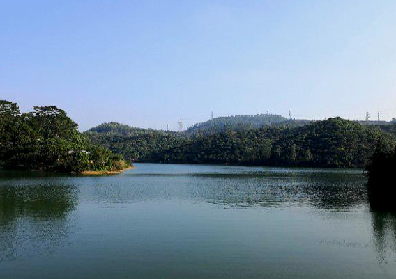 龙潭灵山寺 - 全国335座高尔夫球场实时预订-高球爱好者一站式订场平台