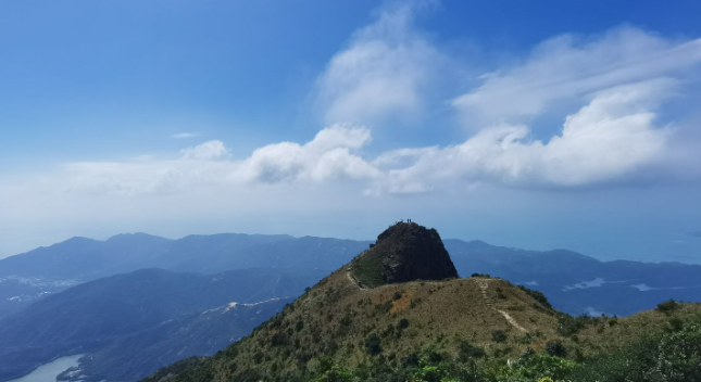 七娘山主峰观景平台 - 阳江保利银滩高尔夫套票-海滨高尔夫旅游1球1晚套餐
