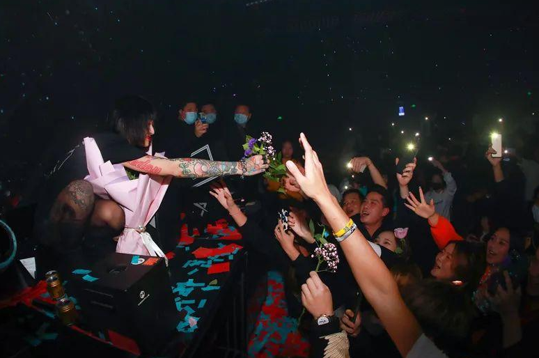 super club(虎门大道店) - 高尔夫1球1晚特惠套票-星际高球联盟精选旅游套餐