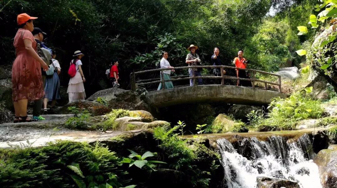 神仙谷景区 - 深圳观澜湖高尔夫订场服务-广东专业高尔夫预订平台