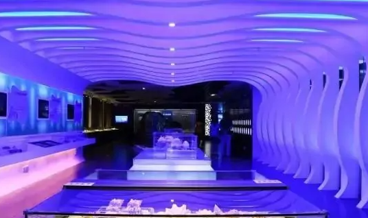 深圳蛇口海洋科普馆 - 高尔夫1球1晚特惠套票-星际高球联盟精选旅游套餐