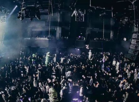 M.I CITY国际电音剧场（清远店） - 全国335座高尔夫球场实时预订-高球爱好者一站式订场平台