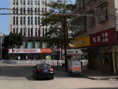 新亮点音乐吧 - 高尔夫1球1晚特惠套票-星际高球联盟精选旅游套餐