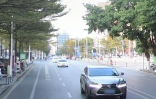 巴黎人酒吧（大沥店） - 高尔夫1球1晚特惠套票-星际高球联盟精选旅游套餐