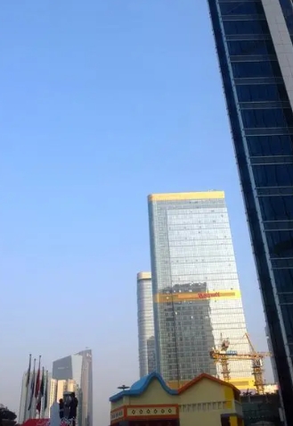 粤海天河城商业（天河城店） - 全国335座高尔夫球场实时预订-高球爱好者一站式订场平台