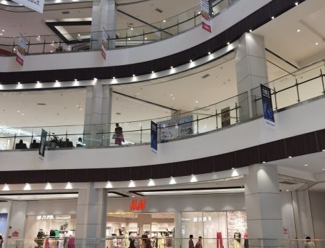 永旺梦乐城(广州番禺广场店) - 高尔夫1球1晚特惠套票-星际高球联盟精选旅游套餐