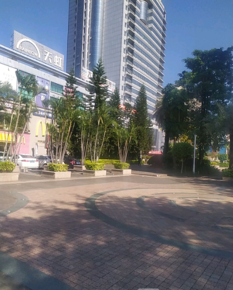 天虹商场(黄江店) - 深圳观澜湖高尔夫订场服务-广东专业高尔夫预订平台