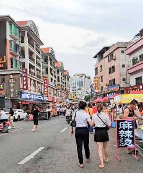 东部步行街 - 全国335座高尔夫球场实时预订-高球爱好者一站式订场平台