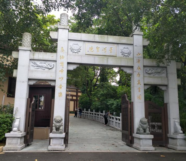 般若禅寺 - 全国335座高尔夫球场实时预订-高球爱好者一站式订场平台