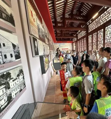毛泽东视察棠下旧址 - 全国335座高尔夫球场实时预订-高球爱好者一站式订场平台