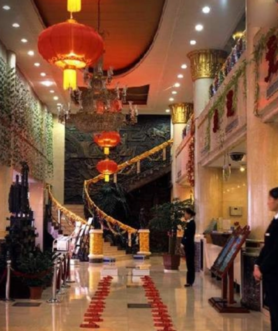 天上皇宫休闲中心(汉风大厦店) - 海口观澜湖高尔夫球场预订-海南高尔夫旅游攻略推荐