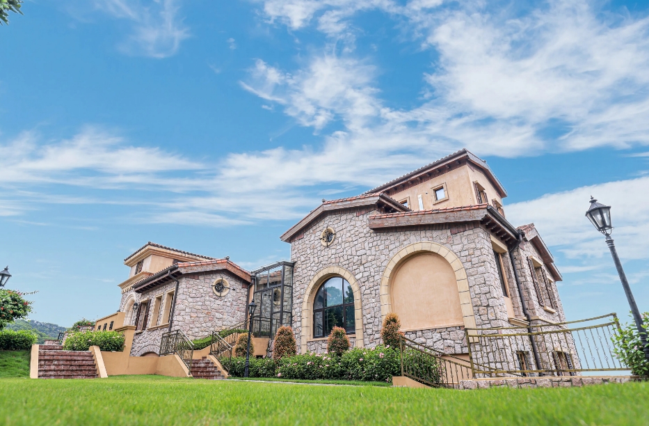 广州九龙湖·1球1晚 - 全国335座高尔夫球场实时预订-高球爱好者一站式订场平台