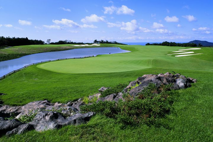 济州岛黑石/品克斯/泰迪谷·3球3晚 - 海口观澜湖高尔夫球场预订-海南高尔夫旅游攻略推荐