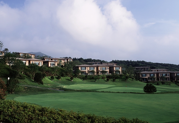 济州岛吾罗/爱威利斯/中文·3球3晚 - 海口观澜湖高尔夫球场预订-海南高尔夫旅游攻略推荐