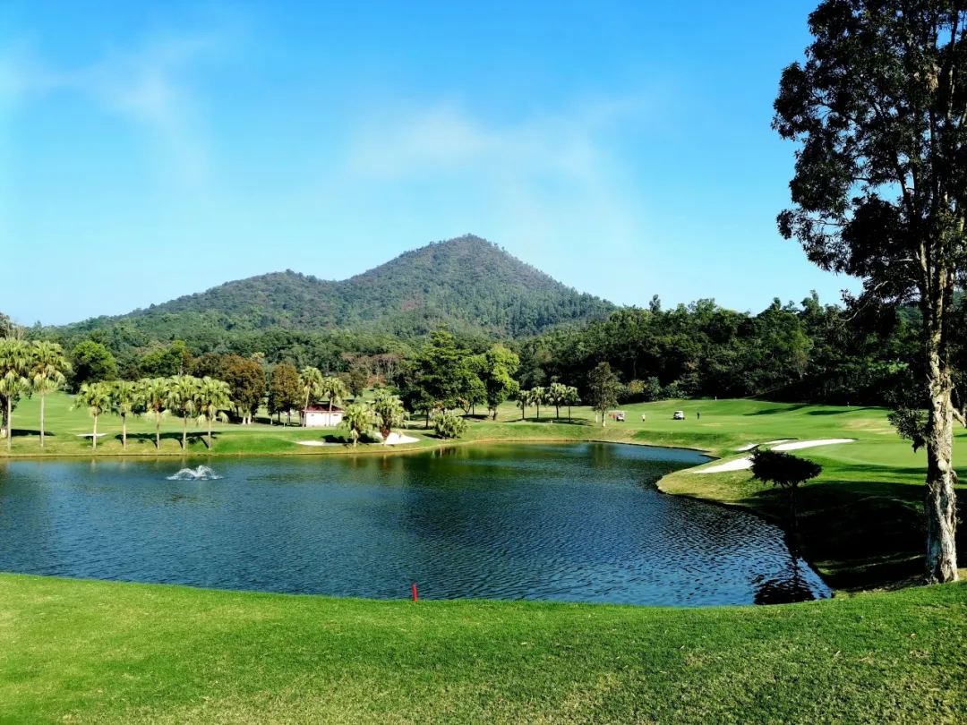 中山温泉/珠海翠湖·2球1晚 - 星际高球联盟-中国精英人士高尔夫旅游度假实景