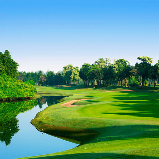 泰国曼谷蓝卢卡/卡斯卡塔/莲花·3球3晚 - 高尔夫1球1晚特惠套票-星际高球联盟精选旅游套餐