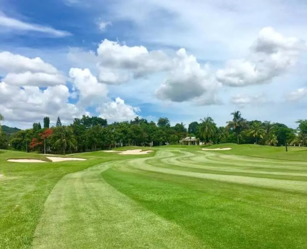 泰国芭提雅布拉法/帕塔纳/金凤凰·3球3晚 - 高尔夫1球1晚特惠套票-星际高球联盟精选旅游套餐