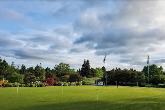 陶波高尔夫球会 - 全国335座高尔夫球场实时预订-高球爱好者一站式订场平台