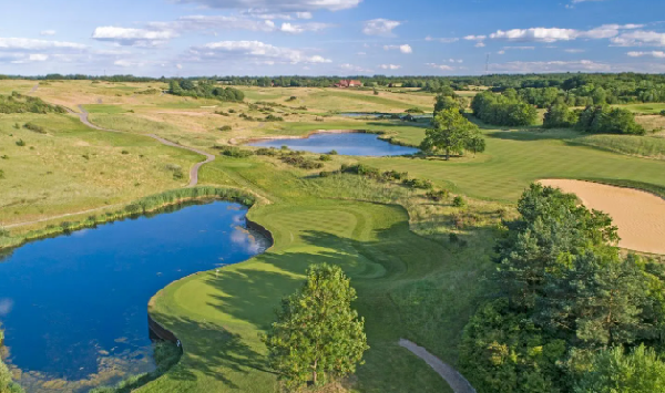 伦敦高尔夫球会 - 高尔夫1球1晚特惠套票-星际高球联盟精选旅游套餐