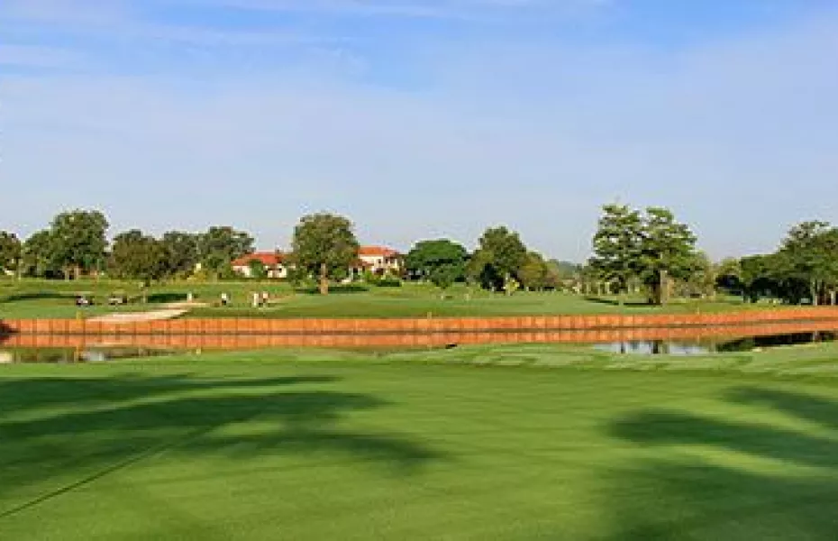 Staffield Country Resort - Southern/Northern Course