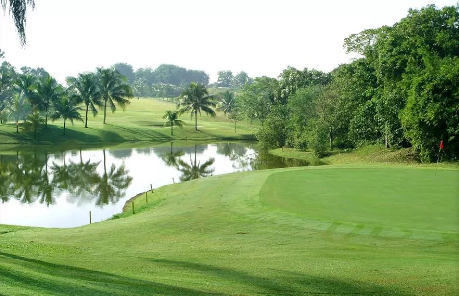 Meru Valley Golf Club - Waterfall Nine Course