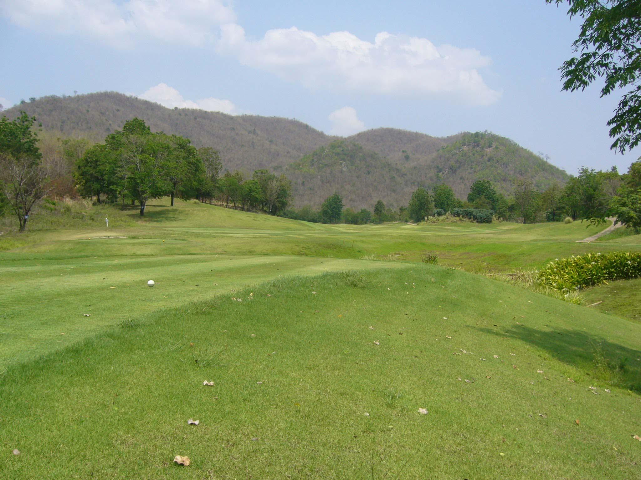 Dragon Hills Golf Country Club