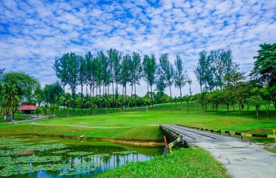 Kelab Rahman Putra Malaysia - The Lakes Course