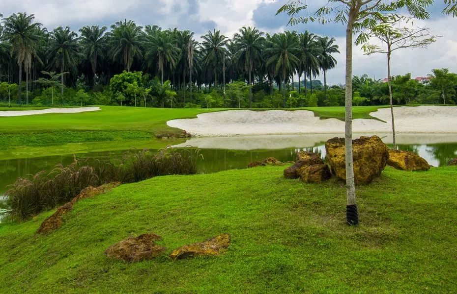 Kota Seriemas Golf & Country Club