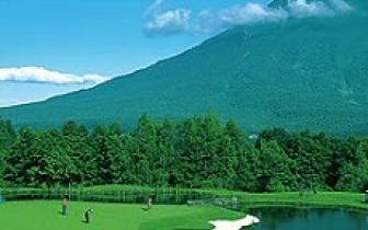 新雪谷村高尔夫球会