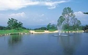 阿多尼斯高尔夫球会