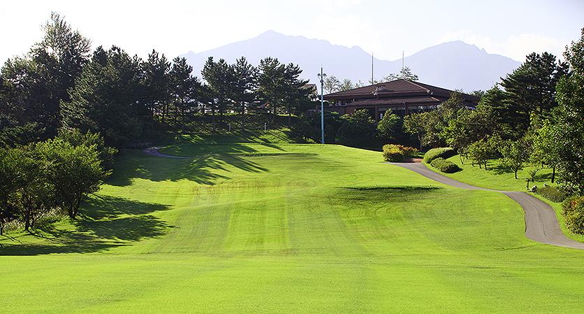雪岳广场高尔夫球会