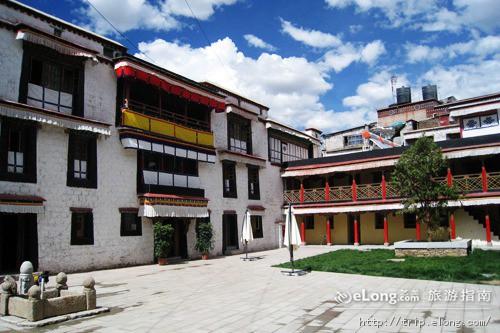 娘热民俗风情园 - 星际高球联盟-中国精英人士高尔夫旅游度假实景