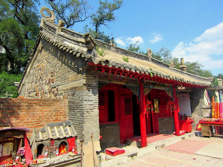 二龙山庙 - 星际高球联盟-中国精英人士高尔夫旅游度假实景