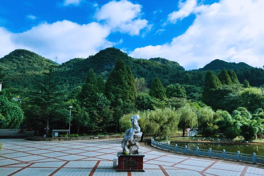 六盘水动物园 - 星际高球联盟-中国精英人士高尔夫旅游度假实景