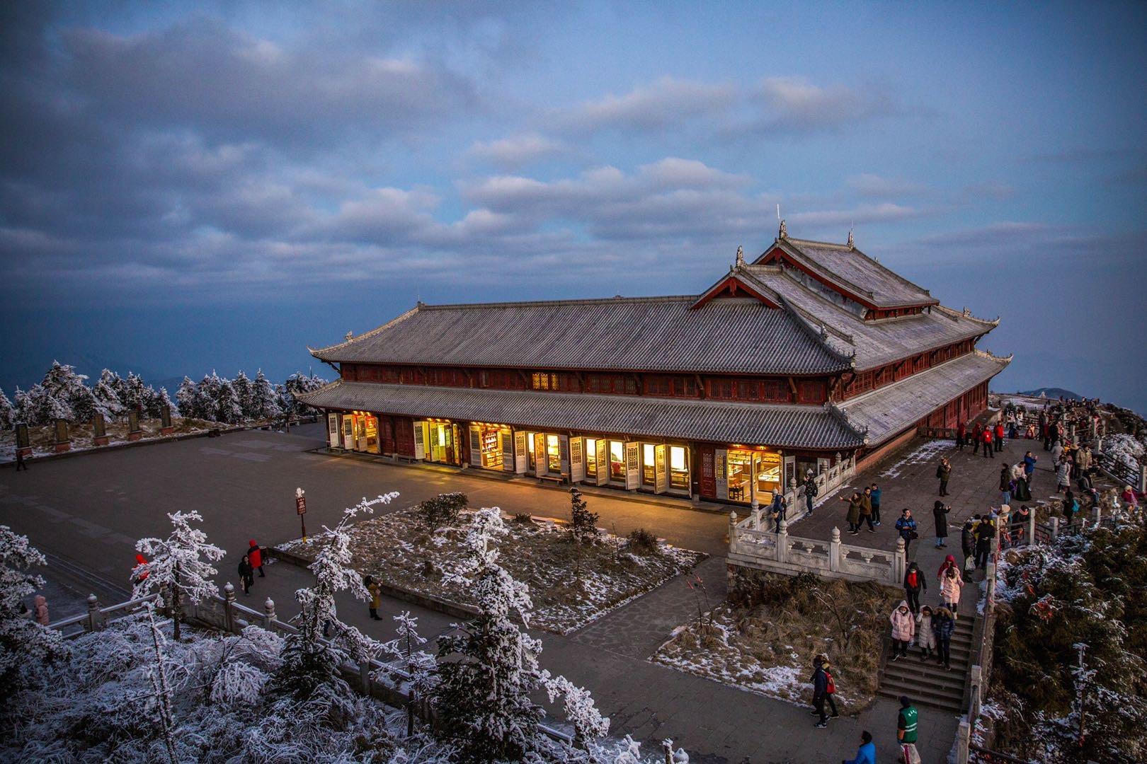峨眉山风景区 - 星际高球联盟-中国精英人士高尔夫旅游度假实景