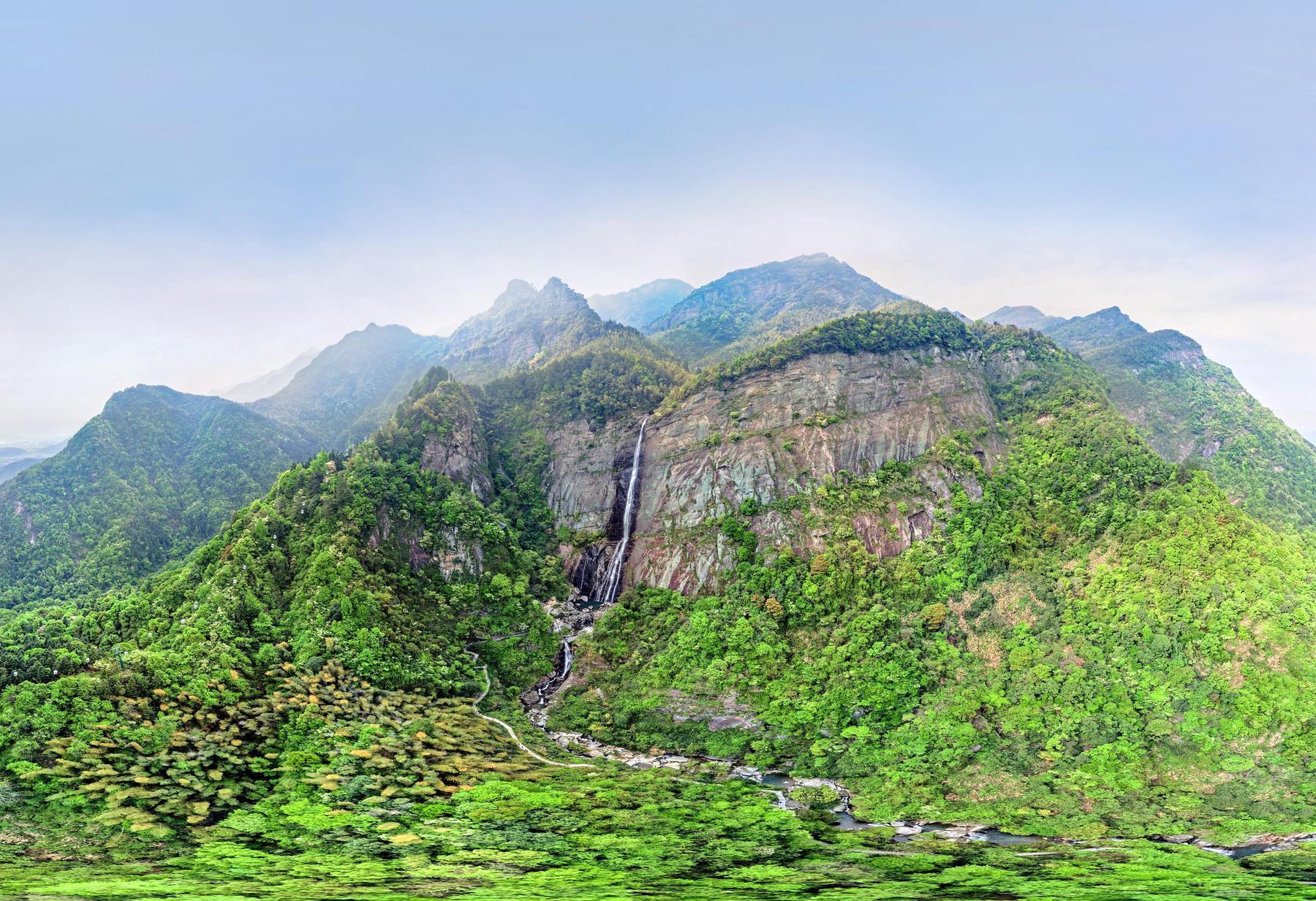 秀峰风景名胜区 - 星际高球联盟-中国精英人士高尔夫旅游度假实景