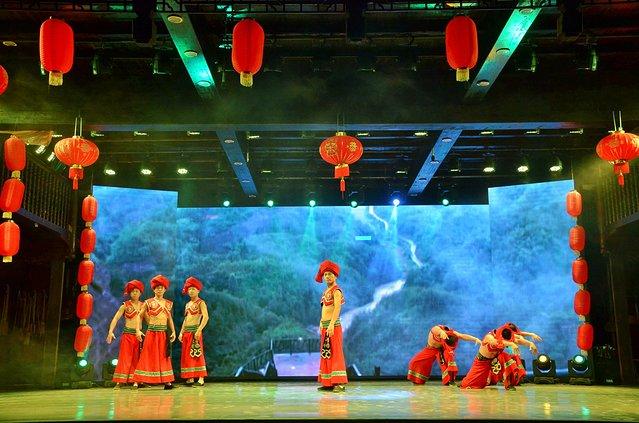 皇都侗文化村 - 星际高球联盟-中国精英人士高尔夫旅游度假实景