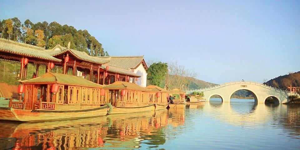 锦屏后海 - 星际高球联盟-中国精英人士高尔夫旅游度假实景